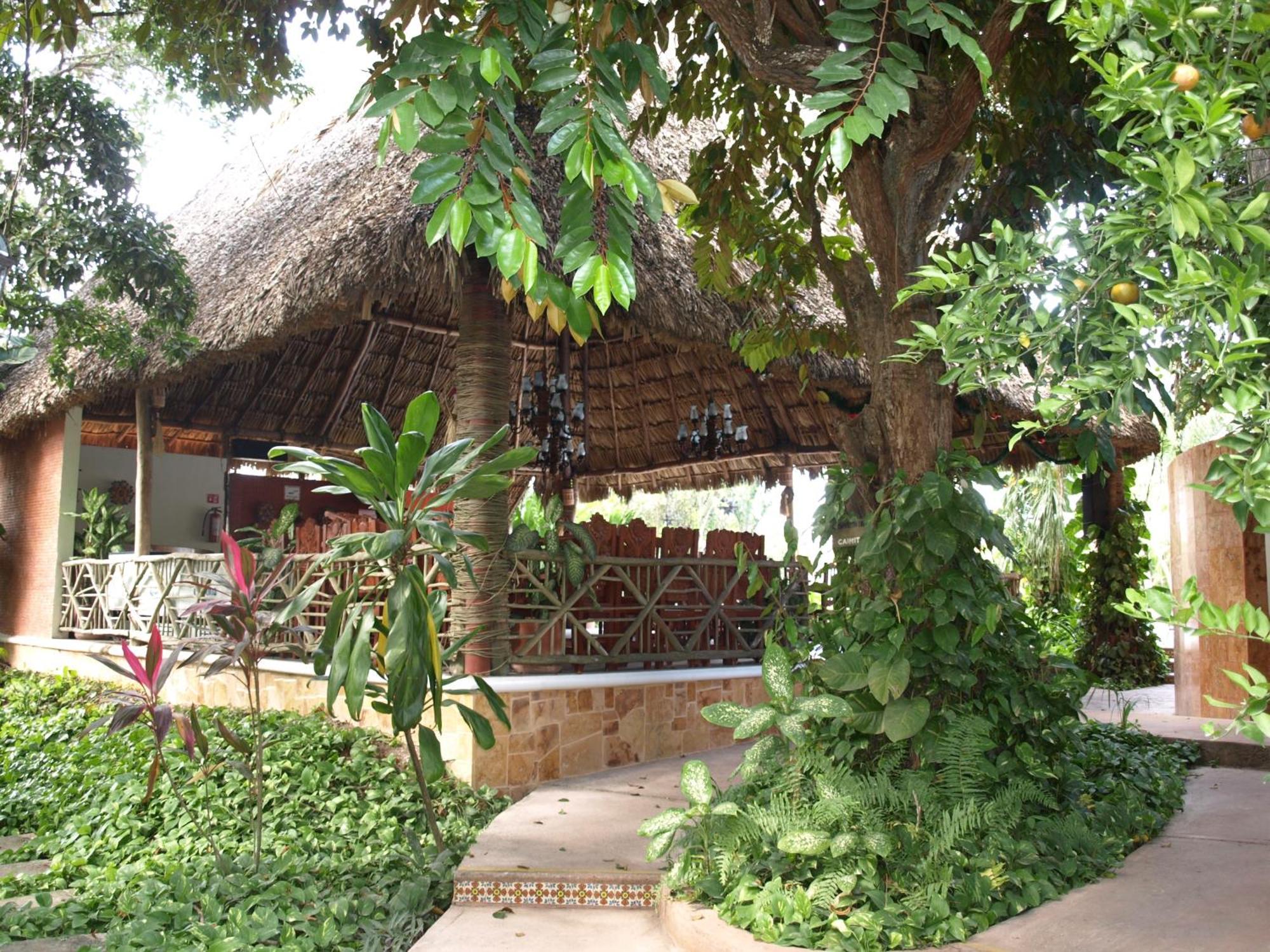 ואיאדוליד Ecotel Quinta Regia מראה חיצוני תמונה